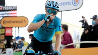 «Supermán» López ganó la etapa reina del Tour y es tercero en la general